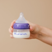 lansinoh-butelka-ze-smoczkiem-naturalwave-o-bardzo-wolnym-przeplywie-60-ml-17746147393.jpg
