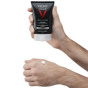 vichy-homme-sensi-baume-kojacy-balsam-po-goleniu-do-skory-wrazliwej-75-ml-17490375635.png