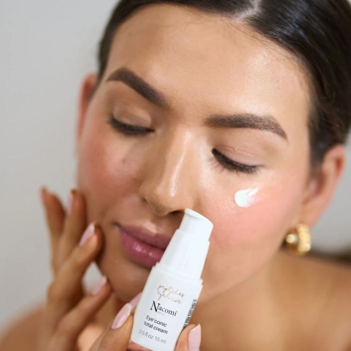 nacomi_next_level_krem_pod_oczy_-_eye_conic_total_cream_15ml_1_.jpg