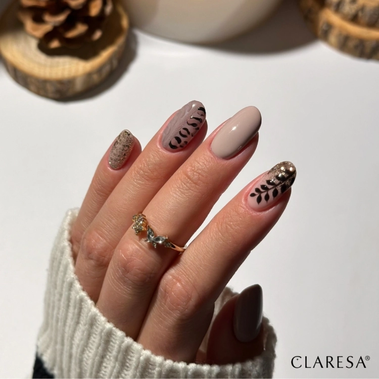 winter-wonderland-5,-black-900,-winter-wondrland-4,-9,-3,-french-time-7--1.webp