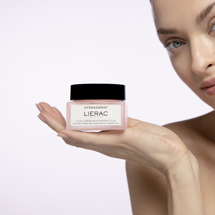 lierac-hydragenist-nawilzajacy-krem-rozswietlajacy-50-ml-16849926163.png