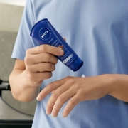 1594975_zoom.jpg