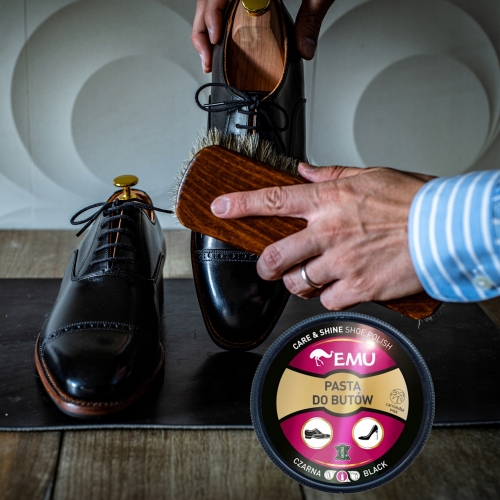 Pasta-do-butow-klasyczna-czarna-Emu-odswieza-kolor-nablyszcza-skore-50-ml-Kod-producenta-EMU0001.jpg