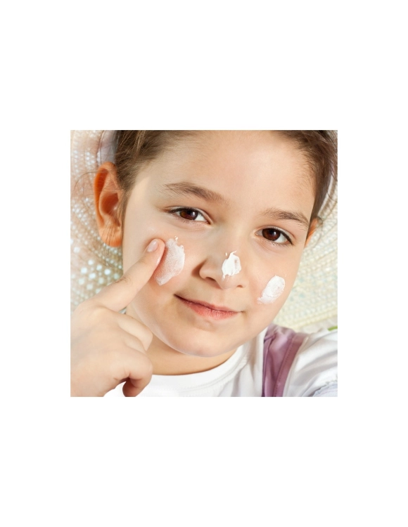 emulsja-do-opalania-dla-dzieci-i-niemowlat-spf30-125-ml-krem-dla-dzieci-spf30-75-ml-kolastyna.jpg