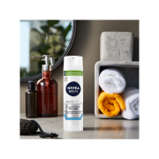 nivea-men-sensitive-recovery-regenerujacy-zel-do-golenia-200ml.jpg